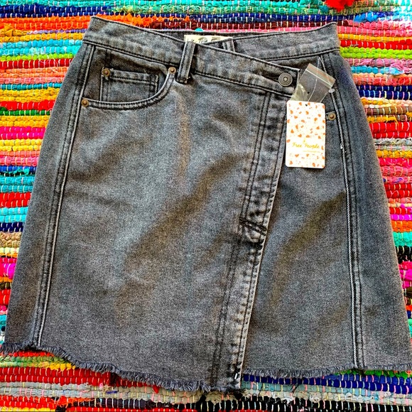 free people PARKER WRAP denim skirt . NWT . size 25 - Picture 4 of 5